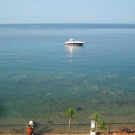 Alexiadis Apartments Agia Paraskevi  Zimmer foto